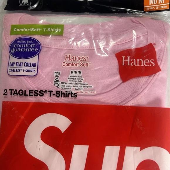 Supreme/Hanes Taglees Tees (2 pack) Pink Size M New SS21 - Picture 4 of 7